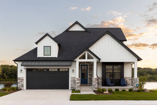 Asphalt Shingles Roofing in Alpena, MI